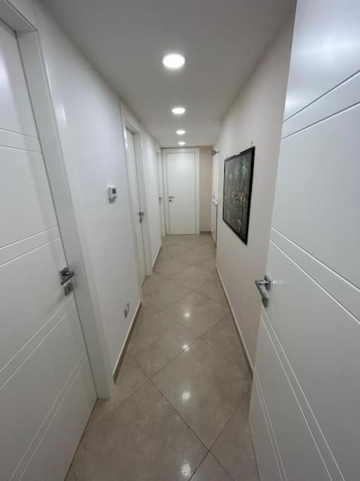Monzio'S House Apartment Наполи Екстериор снимка